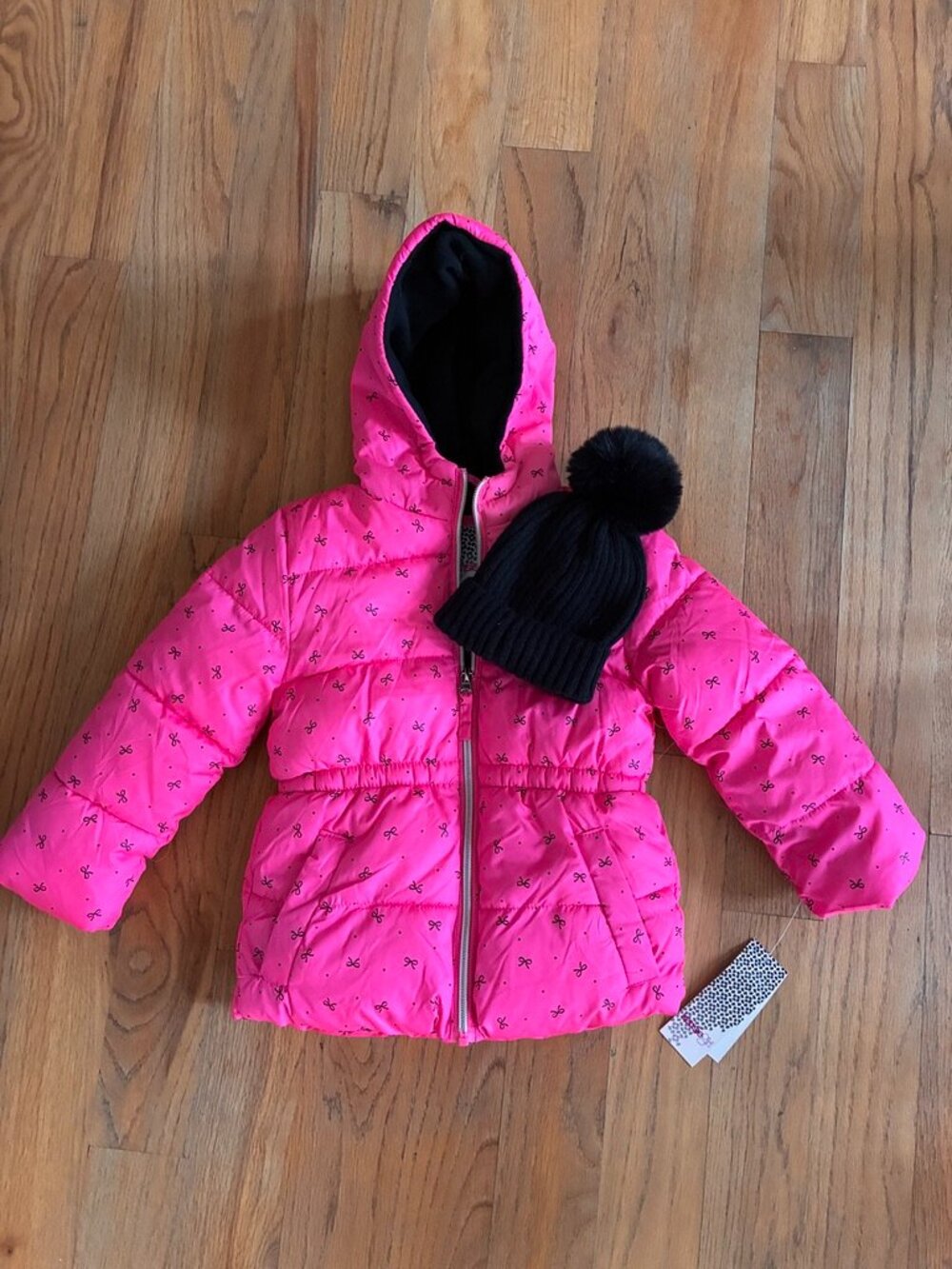 Kensie Girl Neon Pink Foil Bow Puffer Jacket & Beanie Set Size 4 NWT